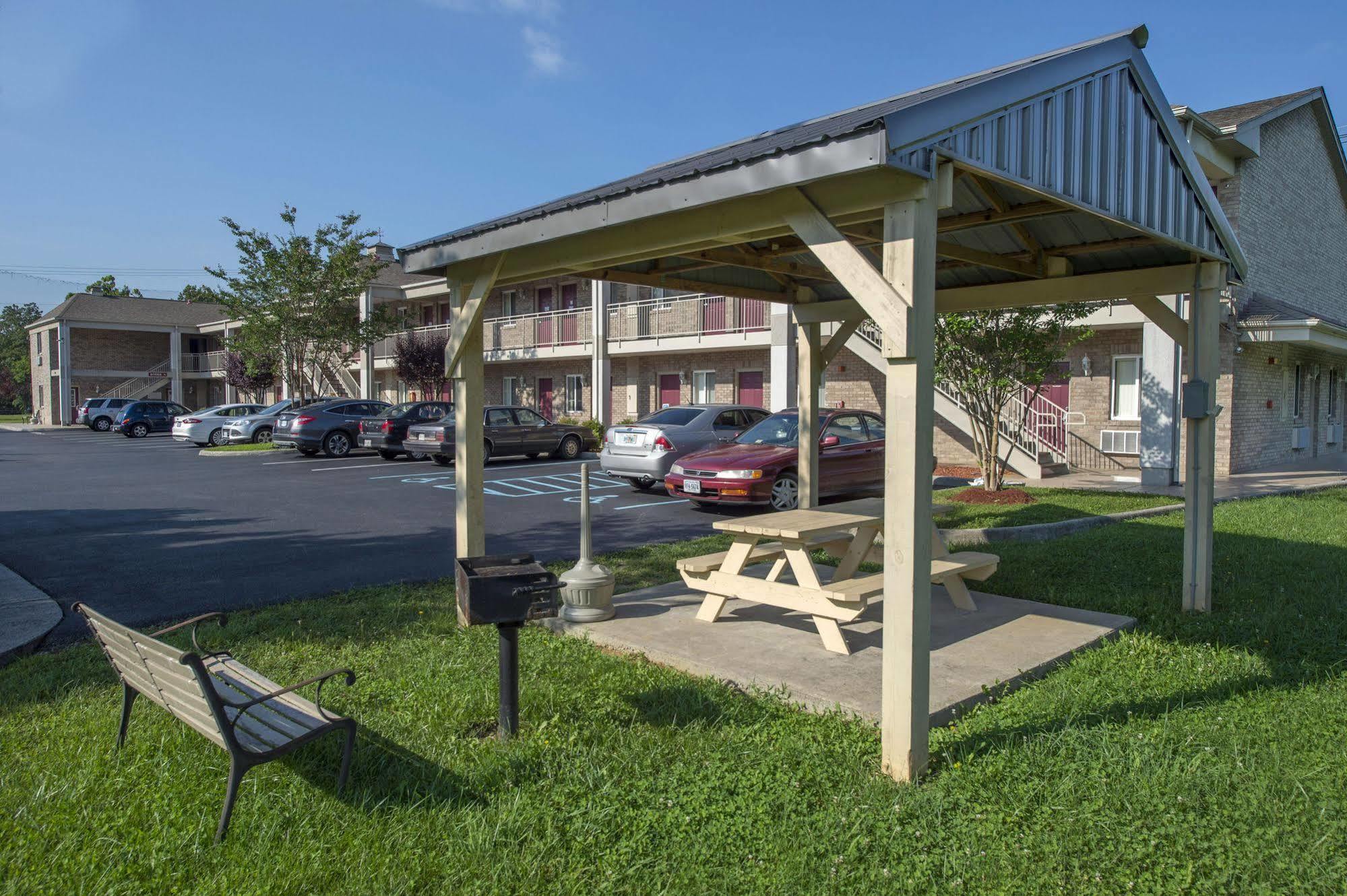 Affordable Corporate Suites Of Lynchburg Extérieur photo